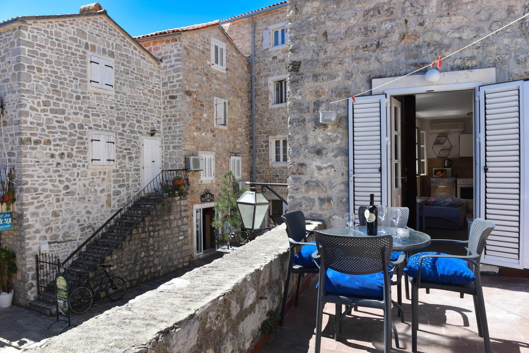 Apartment Lucky Budva Kültér fotó